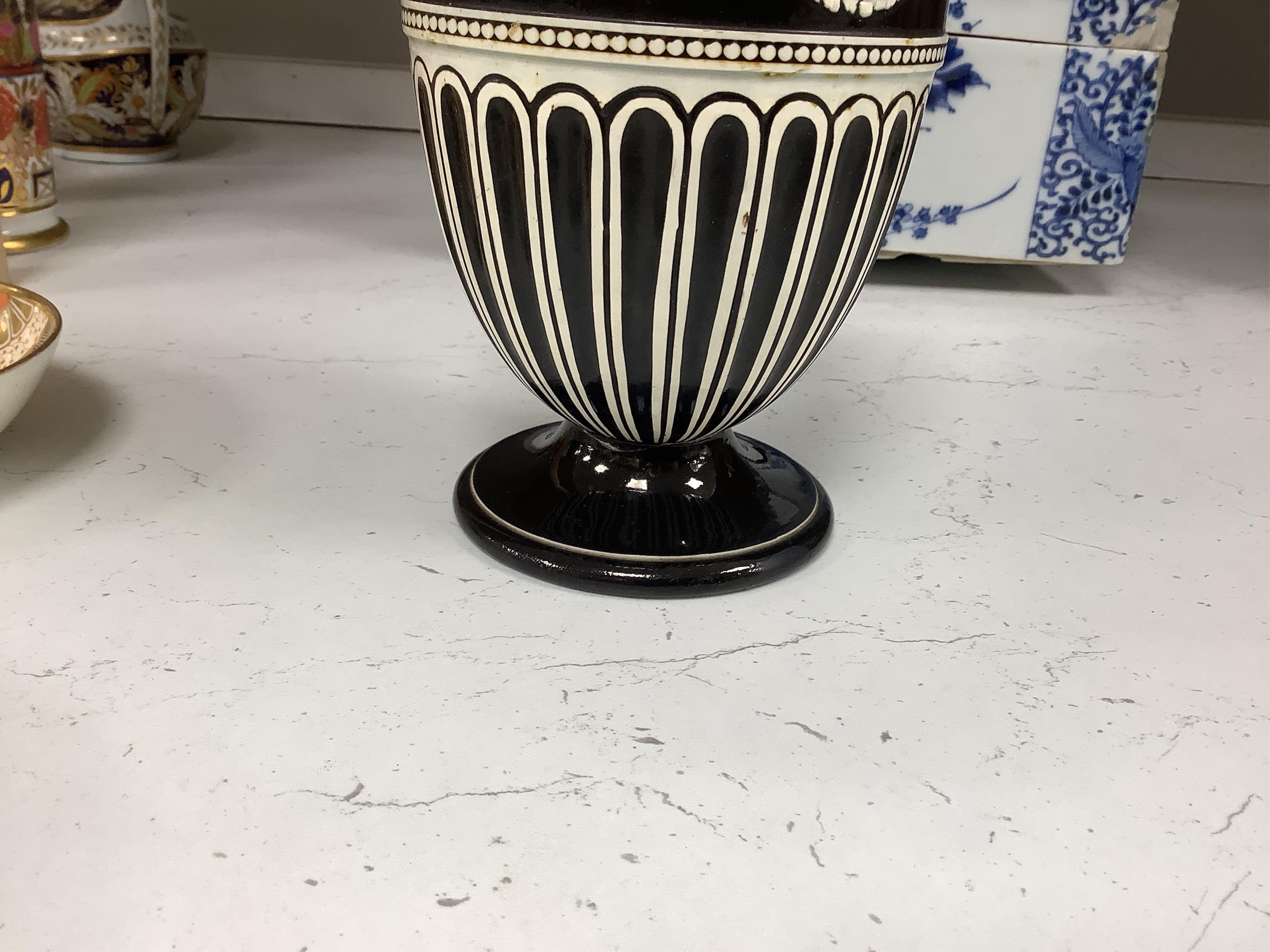 A pair of early 19th century Wedgwood creamware (pearlware) vases, 15.5cm